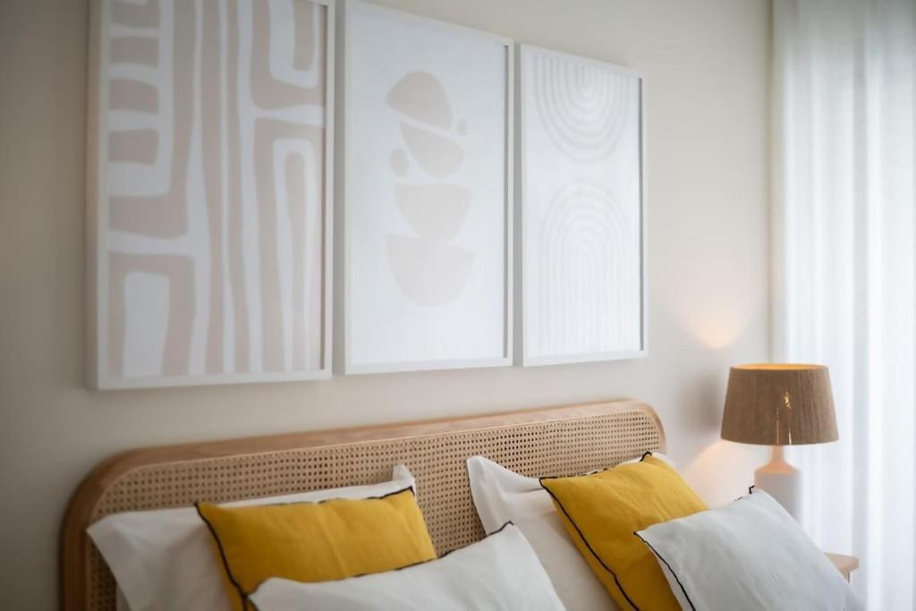 Cozy Sea View Apartment Near City & Airport Ponta Delgada Exteriör bild